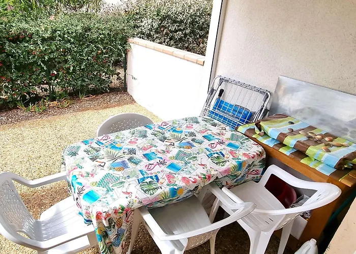 T2 Pour 4 Pers., Jardin, Parking, Proche - Fr-1-607-160 * アグド